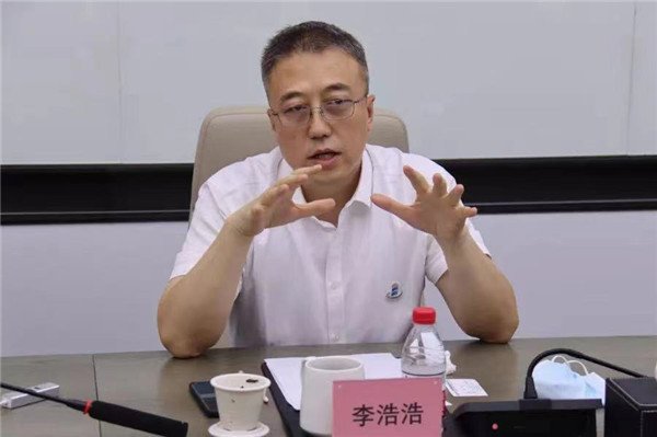 1-210QQ0060WP.jpg
