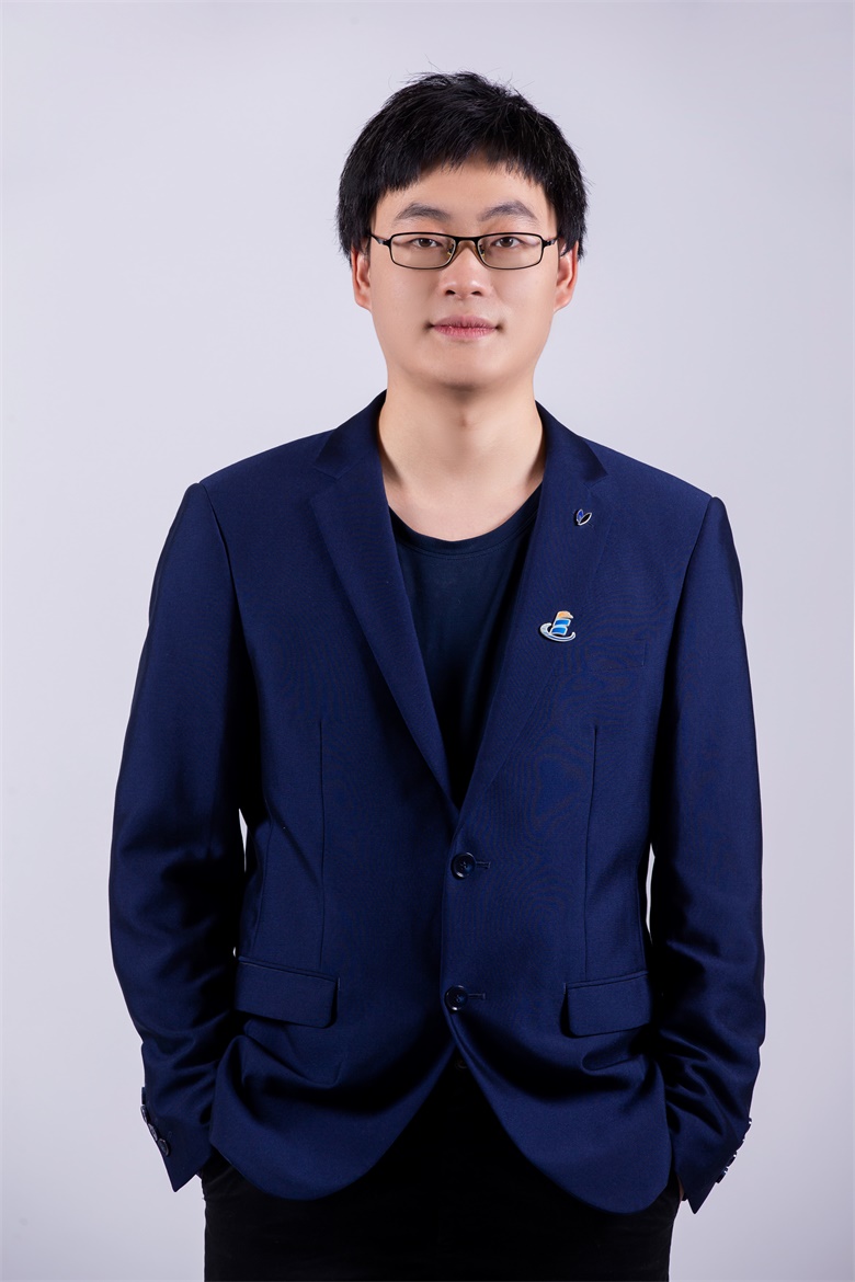 刘磊.jpg